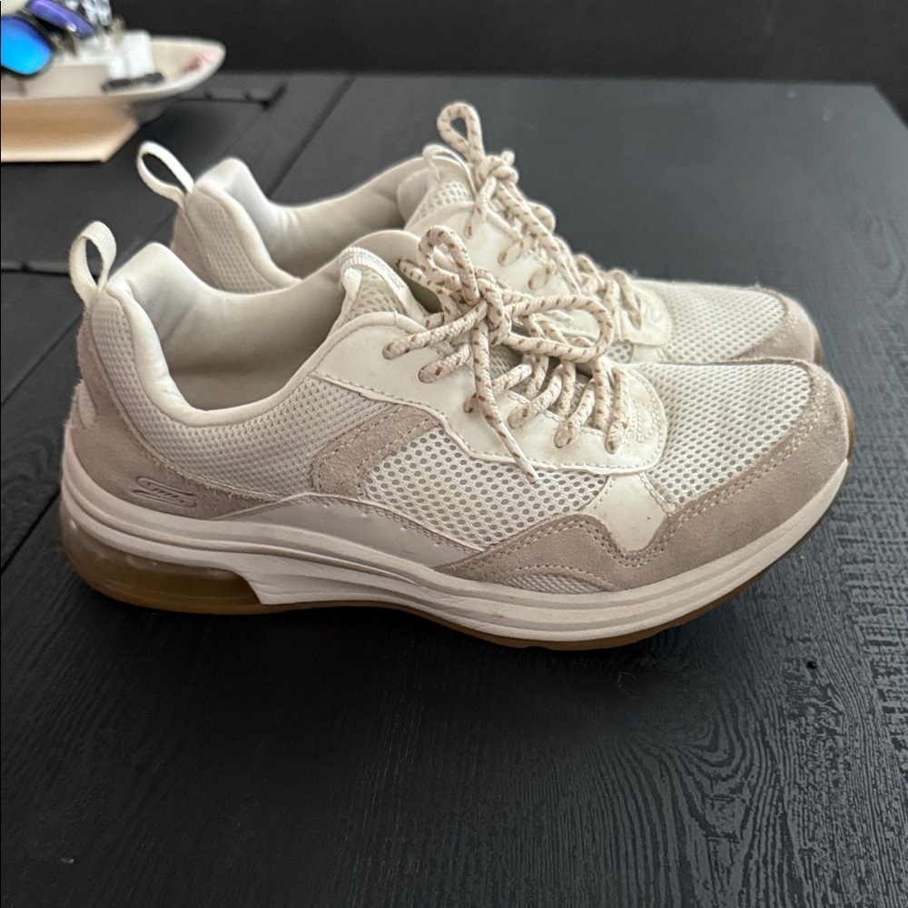 Sketchers BOBS Sneakers for Women